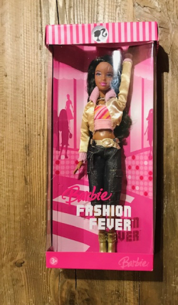 Barbie di colore Fashion Fever NUOVA