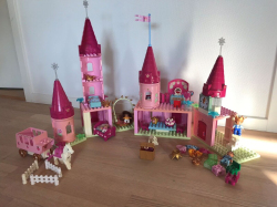 Lego Duplo Castello rosa