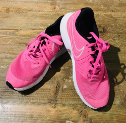 Nike tela rosa n.35,5