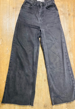 Jeans larghi neri 12-14a F Subdued