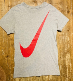 Maglietta ML grigia 12-14a Nike